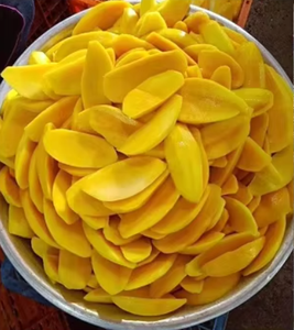 Tranches de mangue séchée SUNRISE INS, collation de fruits tropicaux sucrés, morceaux naturels en vrac, procédé FD, épaisseur 0,2 cm, Dak Lak - Product Image 1