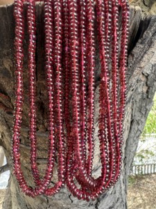Perles rondes lisses en grenat naturel du Mozambique, pierres précieuses rouges pour la fabrication de bijoux (4-6 mm) - Product Image 6