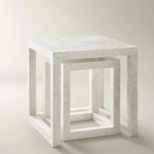 Muebles Decorativos de Primera Calidad para Espacios Elegantes, Juego de Mesa de Lujo con Incrustaciones de Madreperla Hechas a Mano - Product Image 1