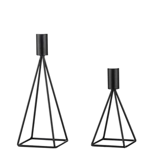 Bougeoir en fil de fer en métal de qualité supérieure Design indien Base triangulaire élégante couche de poudre noire pour la maison et l'extérieur - Product Image 1