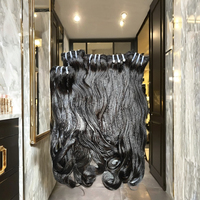 Ekstensi Rambut Remy India Mentah Bergelombang Keriting 100% Tanpa Proses untuk Anyaman Rambut Manusia Double Weft dengan Mesin, Tanpa Bahan Kimia