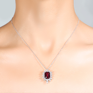 เครื่องประดับอัญมณีชั้นดี ทองคำบริสุทธิ์ 18k พลอยรูเบลไลต์ทัวร์มาลีน ประดับเพชรธรรมชาติทรงต่างๆ ล้อมรอบจี้เสน่ห์หรูหรา สร้อยคอจี้ - Product Image 2