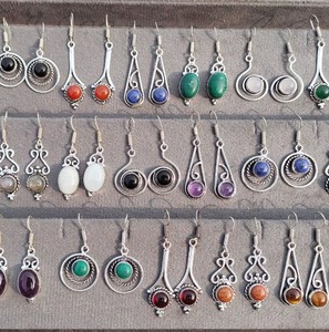 ต่างหูแบบห่วงอัญมณีต่างหูห้อยทำจากหินหลายแบบสำหรับผู้หญิงเครื่องประดับแฟชั่นราคาสมเหตุสมผล - Product Image 2