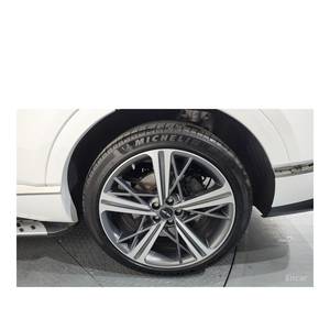 Genesis GV80 2.5T AWD Essence SUV 2023 avec 31 807 km, Volant à Gauche, Boîte Automatique, Sièges en Cuir, Caméra Arrière - Product Image 5