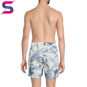 Pantalones cortos cómodos para hombre con estampado, cintura elástica y cordón ajustable, para surf, natación y uso casual, pantalones cortos ligeros de verano - Product Image 4
