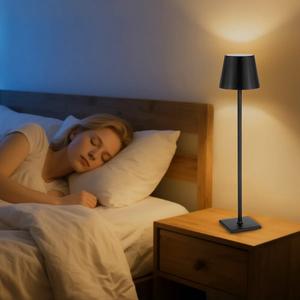 โคมไฟตั้งโต๊ะทองเหลืองสั่งทำพิเศษ พร้อมการขัดเงาแบบโบราณ สำหรับผู้ผลิต - Product Image 5