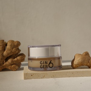 Crema Hidratante Vegana Coreana con Agua de Jengibre, Complejo de Péptidos Antienvejecimiento para una Hidratación Profunda - Product Image 3