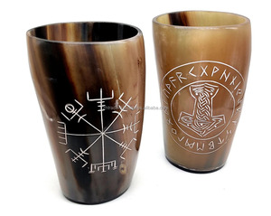 Chope à bière en corne naturelle polie artisanale, doublée imperméable, idéale pour les fêtes médiévales et les bars - Product Image 3