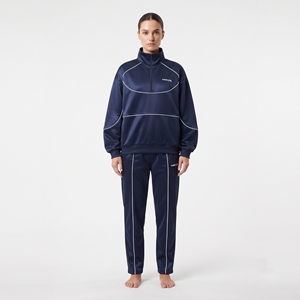 Conjunto Deportivo Personalizado de la Mejor Calidad, 100% Poliéster, Sudadera Holgada con Media Cremallera y Ribete en Contraste Blanco para Mujer - Product Image 1
