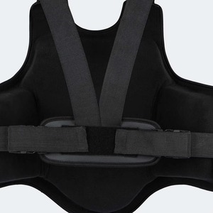 Protector de Pecho de Boxeo de Cuero PU de Alta Calidad para Entrenamiento Profesional de Artes Marciales y Sparring, Transpirable y Personalizable - Product Image 5