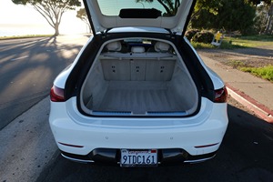 Mercedes-Benz E-QS 450+ Sedán 2022 - Product Image 3