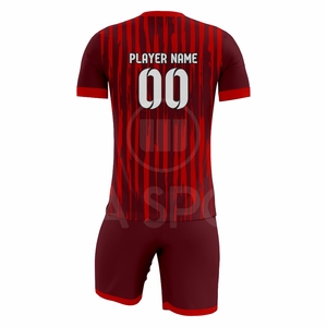 Uniforme de Fútbol Premium Personalizado con Diseño de Marca de Equipo - Product Image 3