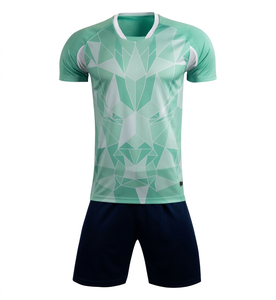 เสื้อกีฬาถักเนื้อผ้าแห้งเร็วสำหรับฤดูร้อน โพลีเอสเตอร์ 100% ระบายอากาศได้ดี แขนสั้น เสื้อฟุตบอล ออกแบบได้ตามต้องการ - Product Image 5