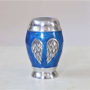 โกศโลหะสีน้ำเงินรอยัลพร้อมแถบลายใบไม้สีเงินสลักด้วยมือสำหรับเก็บอัฐิในพิธีศพ - Product Image 6