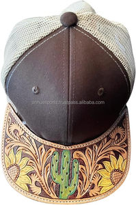 Casquette en cuir usiné Western avec conception complexe de sculpture Casquette en cuir Cowboy Western Summer Trucker hat Handmade Summer Cap - Product Image 2