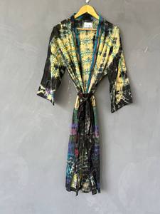 Robe kimono longue en coton tie-dye à col en V pour femme, robe de plage bohème faite à la main en coton, couverture de plage colorée tie-dye, légère et résistante - Product Image 4