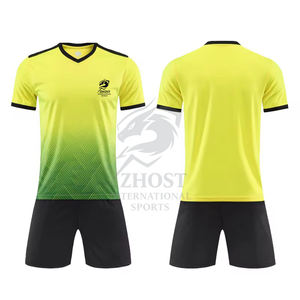 Conjunto de Ropa Deportiva de Fútbol 2026, Camiseta y Pantalones Cortos de Fútbol Profesional para Hombre, Personalizable y a la Moda - Product Image 6