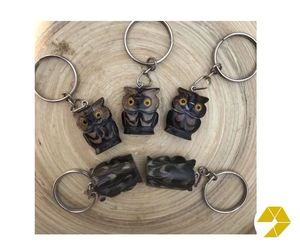 Llavero Ecológico de Cuerno Natural Pintado a Mano con Diseño de Tortuga y Pez |   Proveedor Mayorista de Artesanías de Cuerno de Vietnam de Primera Calidad para Holid - Product Image 3