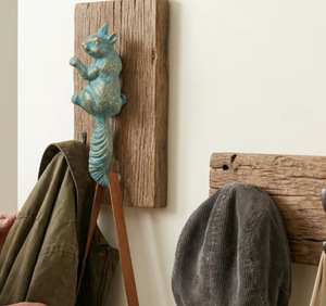 Vintage Squirrel Wall <b>Hook</b> Metal Rust Resistant Eco-Friendly Waterproof Self-adhesive Novelty Design Cartoon Animal Pattern Wall - Product Image 3