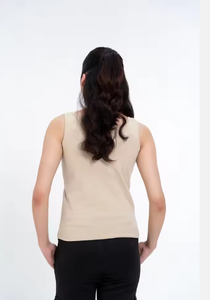 Camiseta sin mangas beige para mujer, lisa, con logo personalizado, suave, elástica, informal, ajustada, tipo chaleco, venta al por mayor OEM - Product Image 6