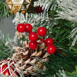 Albero di Natale di Lusso Pre-Illuminato da 2,1 m con 70 Bacche Rosse, 70 Pigne, Luci Cambiabili e Rami Allungabili Automaticamente per Casa/Ufficio (PET) - Product Image 5