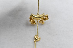 Ensemble bague et bracelet plaqué or Hathphool avec breloque demi-lune, bijoux de main à maillons pour femme, bijoux de mariage - Product Image 3