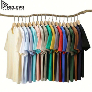 เสื้อยืดแขนกุดคอกลมผู้ชาย สีพื้น ผ้าเจอร์ซีย์คอตตอน ดีไซน์แร็กแลน แห้งเร็ว พิมพ์ลายดิจิตอล โลโก้ด้านหน้า ทรงปกติ น้ำหนัก 320 กรัม - Product Image 1