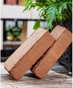 Cubes de tourbe de coco naturelle Cocopeat 500ml pour la germination des semis et la culture des jeunes plants - Product Image 2