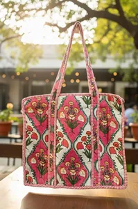 Women Boho <b>White</b> Quilted Cotton Tote <b>Bag</b> with Pink Floral <b>Hand</b> Print Bohemian Style Summer Casual Open Shopping <b>Bag</b> - Product Image 5