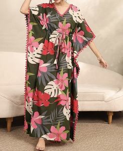 Nuevo y Elegante Kaftán de Dubái para Mujer, Kaftán con Trabajo Artesanal, Ropa Islámica Tradicional y Accesorios Diseñados para Musulmanas - Product Image 1