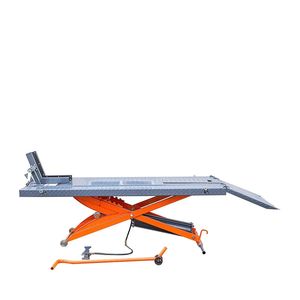 Sollevatore a Forbice Portatile per Moto/ATV da 450 kg, Piattaforma di Lavoro da 112 cm, Estensioni Laterali da 25 cm, Lunghezza Piattaforma 196 cm, Kit Morsa Anteriore - Product Image 4