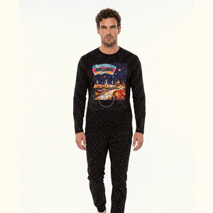 Camiseta de Punto Negra de Manga Larga con Cuello Redondo y Estampado de los San Antonio Spurs para Hombre, Corte Regular, Estilo Casual - Product Image 4