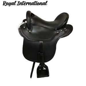 Selle de cheval western noire en cuir, équipement d'équitation rembourré pour la randonnée, le ranch, l'entraînement et le plaisir, avec étriers durables - Product Image 1