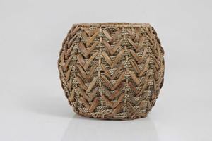 Open-woven round <b>water</b> <b>hyacinth</b> <b>basket</b> Handmade Storage <b>Basket</b> Wholesale eco-friendly Made in Vietnam - Product Image 3