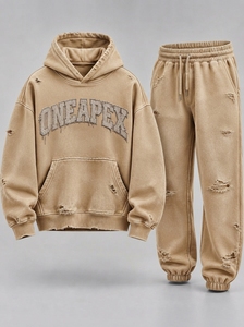 Ensemble de survêtement pour homme beige vieilli, comprenant un sweat à capuche oversize et un pantalon de jogging, brodé One Apex, style streetwear, deux pièces assorties - Product Image 4
