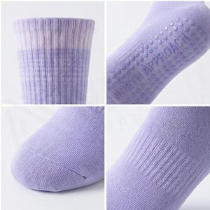 Chaussettes ras du cou couleur lavande unie 100 % coton respirantes tricotées pour adultes usage quotidien saison printemps - Product Image 4