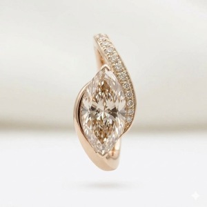 Bague de fiançailles en argent sterling 925 certifiée IGI, or blanc 14 carats, diamant de laboratoire taille marquise 1,50 ct, sertie en éclats orientaux-occidentaux - Product Image 1