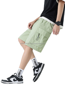Short de sport d'été avec logo personnalisé OEM pour hommes Pantalon de plage décontracté à cinq points String fin en soie à séchage rapide Grandes tailles - Product Image 2