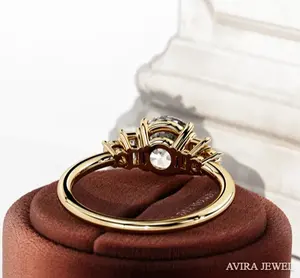 Anillo de Compromiso con Diamante Cultivado en Laboratorio de 1 Quilate, Corte Brillante EF VVS, Sin Níquel, Sin Plomo, Oro Sólido Blanco/Amarillo/Rosa para Mujer - Product Image 3