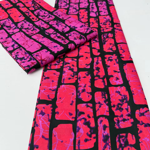 Tissu imprimé à la cire africaine Hitjem Export avec des motifs colorés et une sensation de coton doux pour les vêtements et la mode - Product Image 1