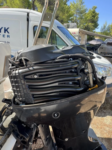 A-d-v-e-n-t-u-r-e 520 Barco usado de calidad premium - Product Image 4