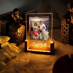 Lampe de table LED de bonne qualité avec cadre de collage photo personnalisé, idéale pour la chambre à coucher, le salon et la décoration intérieure - Product Image 6