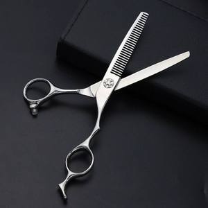 Ensemble de ciseaux à cheveux pour barbier ANAAIF, en acier inoxydable japonais personnalisé, à pointe arrondie, avec manche en céramique, pour droitiers - Product Image 5