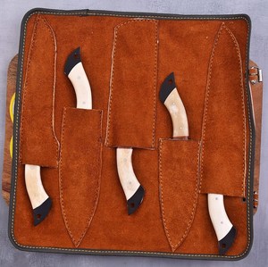 Ensemble de couteaux de chef professionnels en acier inoxydable avec revêtement en poudre noire, manches en os et bois de rose, cinq pièces, fabrication artisanale sur mesure, OEM - Product Image 5