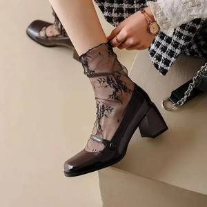 Chaussettes pour femmes, dernières tendances, chaussettes décontractées de haute qualité, chaussettes fines en coton pour l'été, antidérapantes, invisibles, courtes, respirantes - Product Image 5