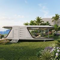 Lodge capsule spatiale portable de luxe, unité modulaire préfabriquée avec équipements complets pour le glamping, l'hôtellerie et l'hébergement panoramique
