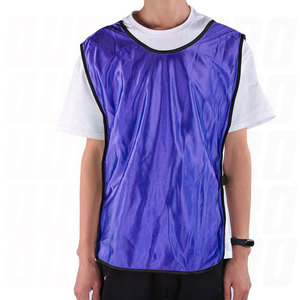 Unique Design Football <b>Bibs</b> OEM Service Available Custom Lightweight Waterproof Breathable Windproof Sleeveless Soccer <b>Training</b> - Product Image 1