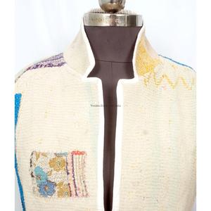 Veste Kantha pour femmes, faite à la main, vintage, manches longues, col en V, écologique, tricotée en coton indien, broderie, automne-hiver - Product Image 2