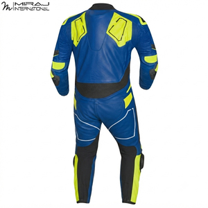Con el precio de mayorista, los trajes de cuero para carreras de motos más recientes fabricados en Pakistán, conjuntos de trajes de motociclismo y carreras OEM disponibles en todas las tallas. - Product Image 2