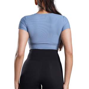 Haut court personnalisé pour femme, vente en gros, manches courtes, t-shirt de yoga et de gym, extensible, respirant, pour fitness et entraînement, vêtement de sport - Product Image 4